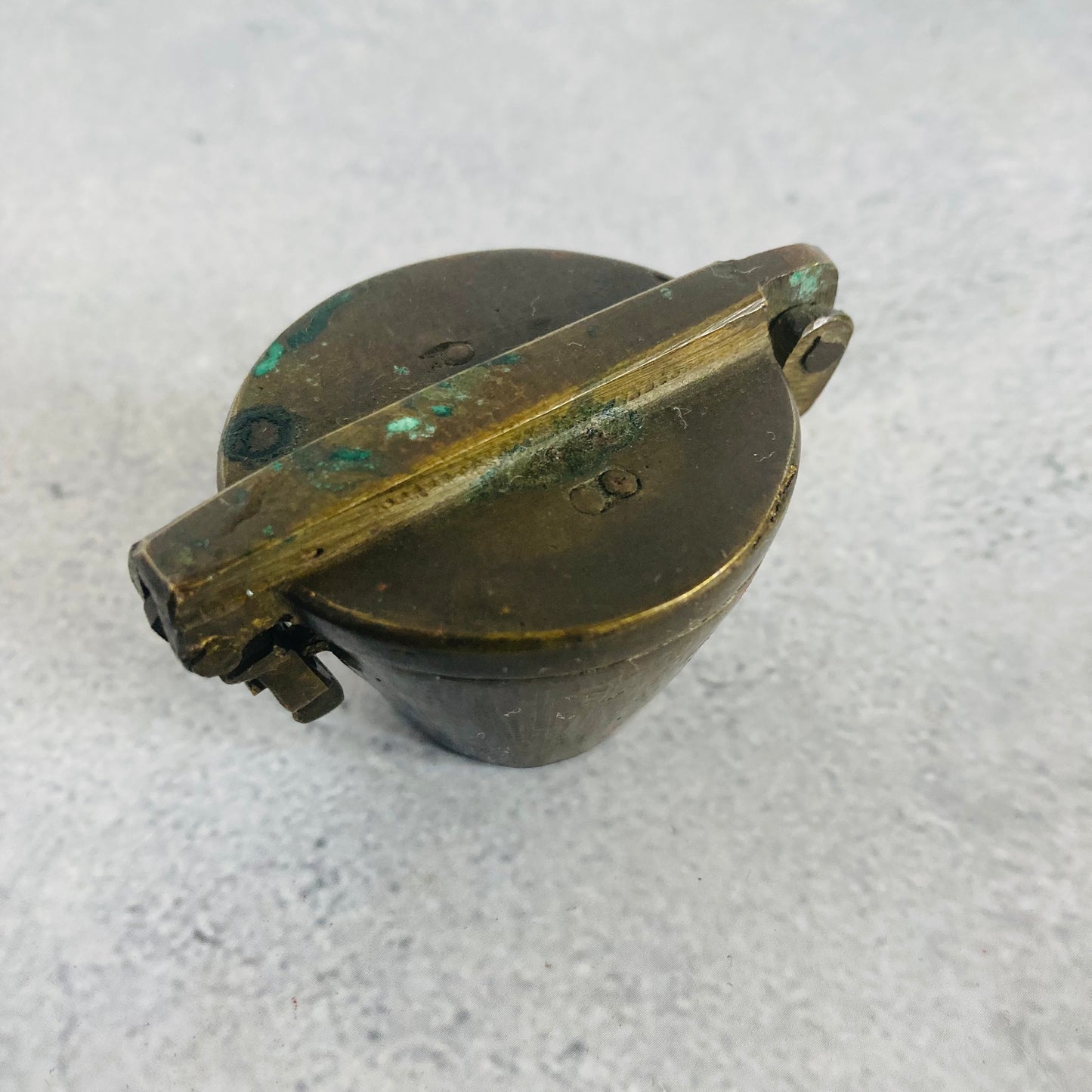 Antique Money Weights Pile de Charlemagne