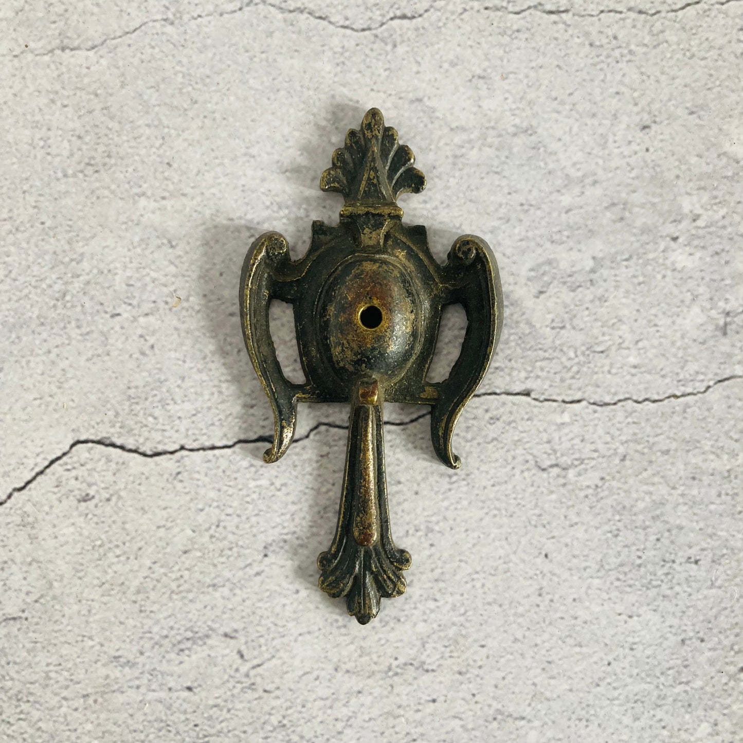 Antique Decorative Furniture Fittings/ Bronze Architectural Salvage