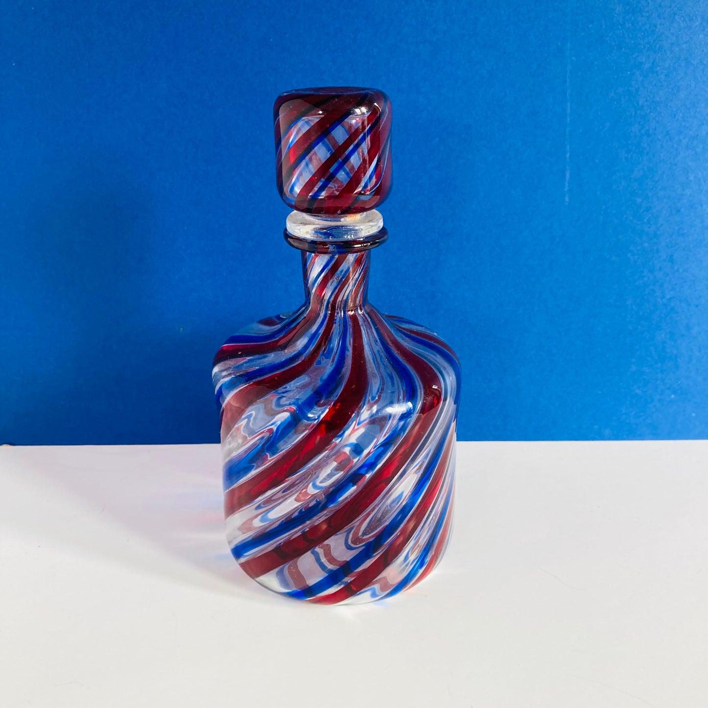 Mid Century Barovier e Toso Murano Glass Decanter in Candy Cane Spiral