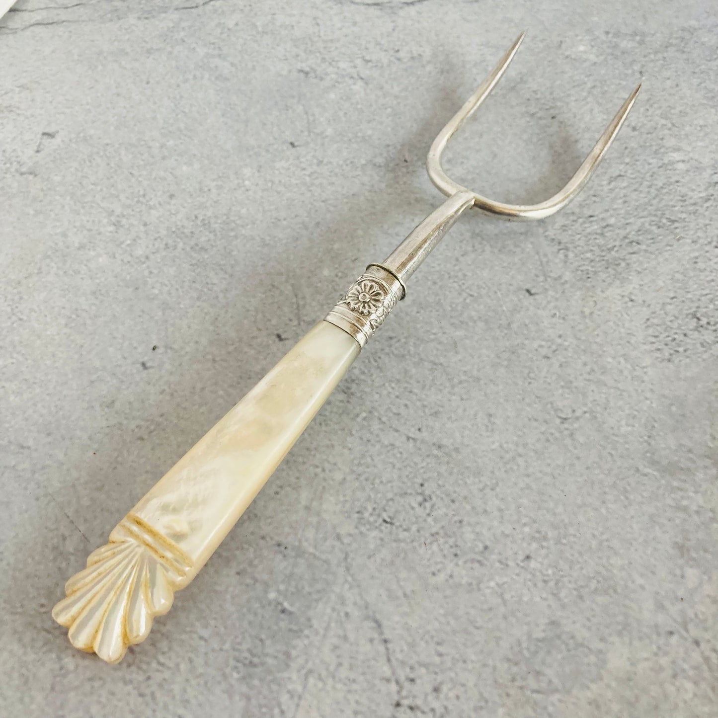 The Headhunter Hans - Antique Two Prong Bread Fork
