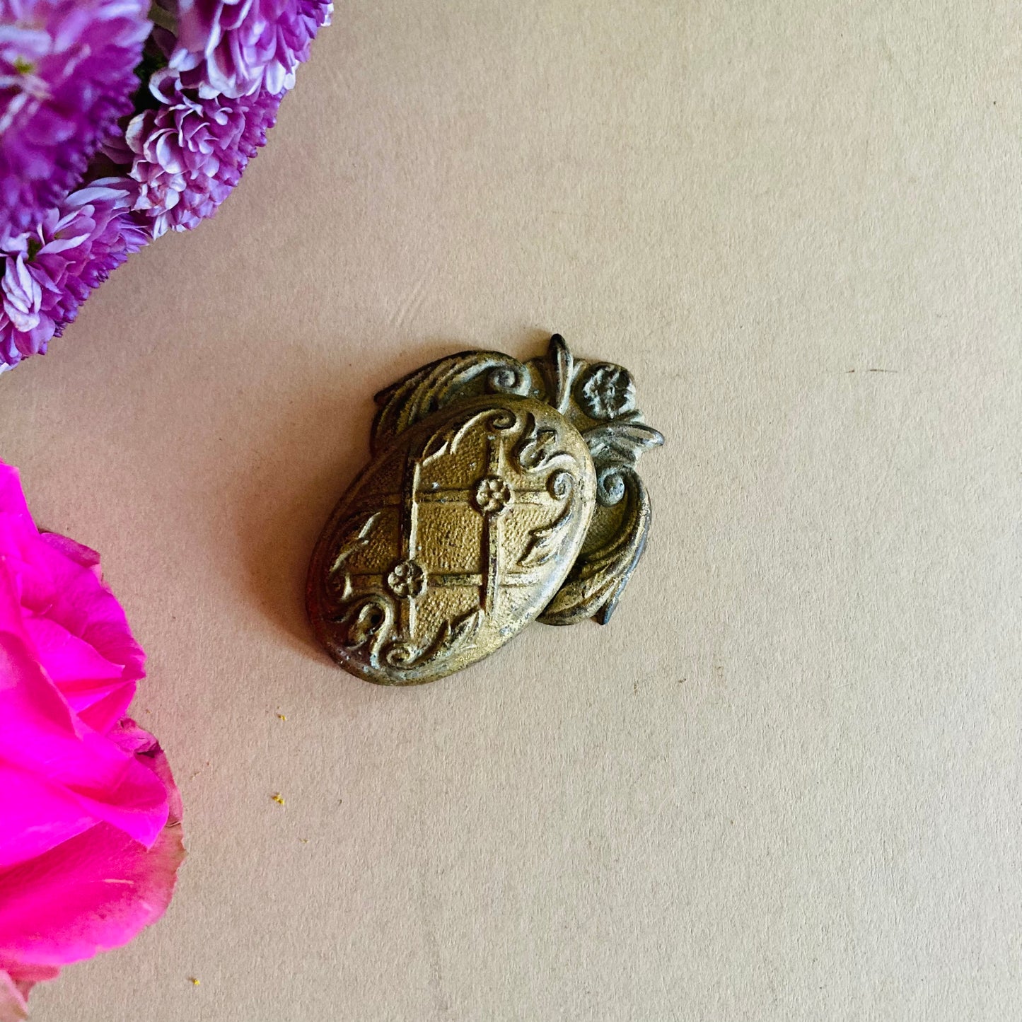 Antique Escutcheon Keyhole Cover
