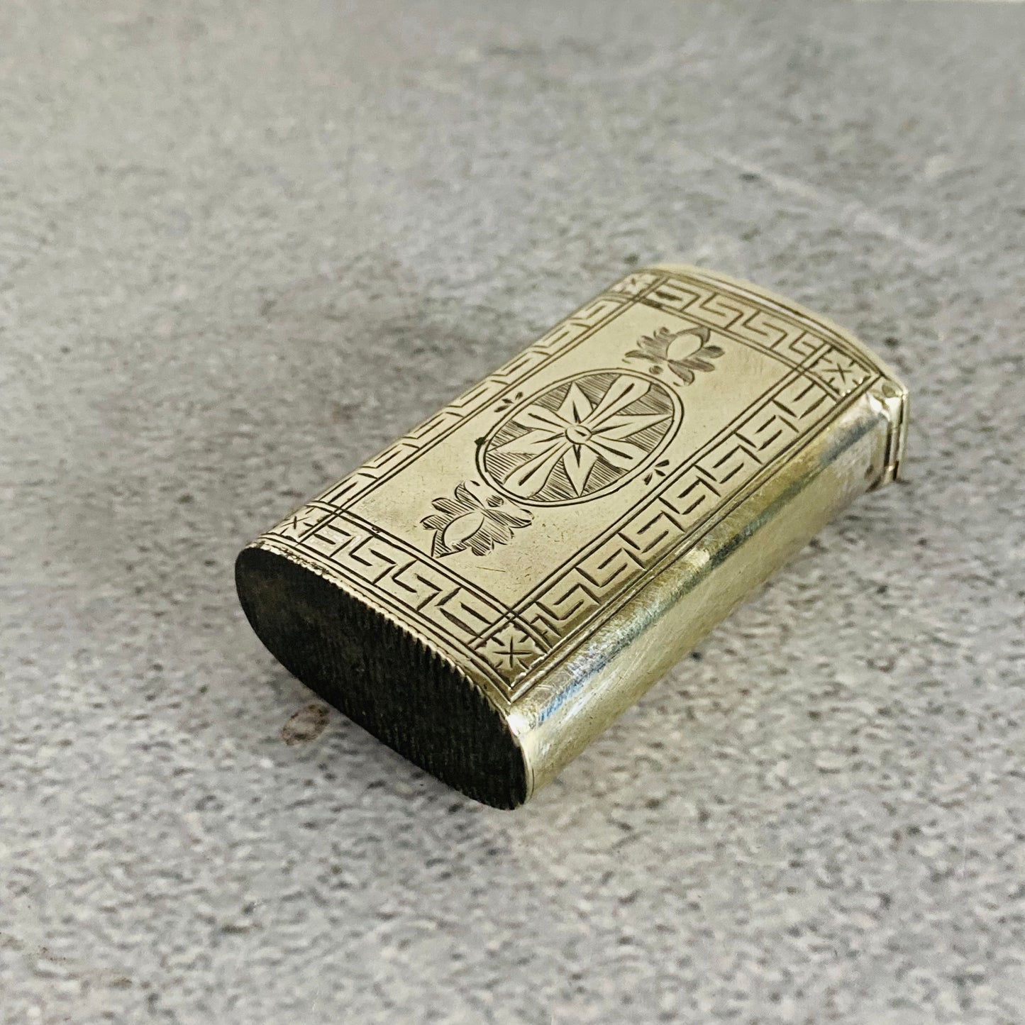 Antique Silver Plate Beautifully Engraved Vesta Case