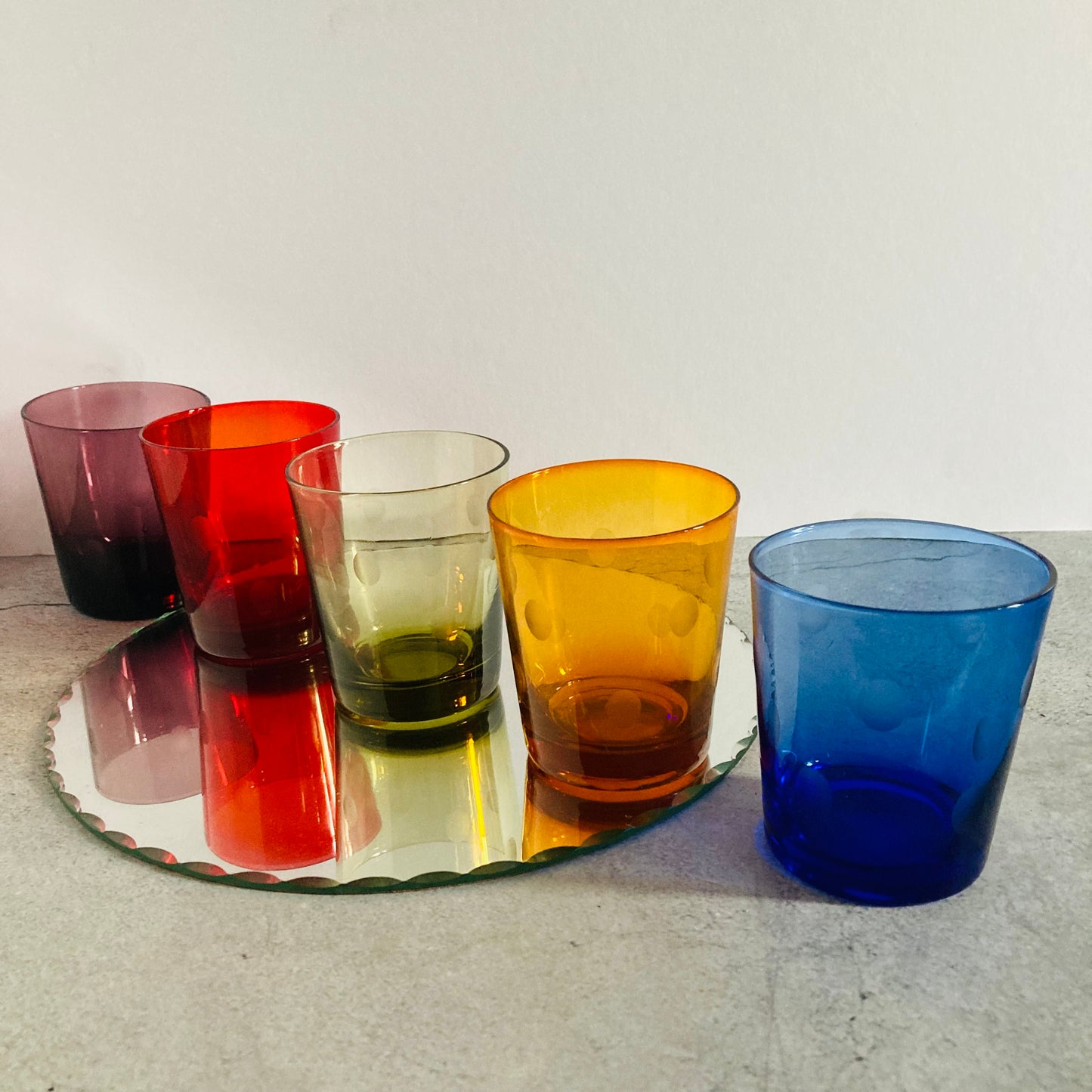 Mid Century Colourful Etched Spot Drinking Tumblers | Water Glasses