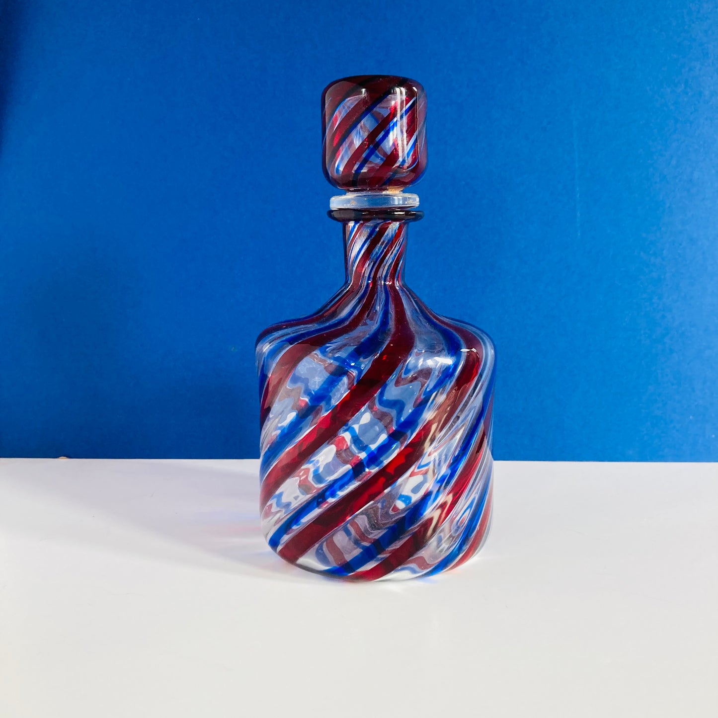 Mid Century Barovier e Toso Murano Glass Decanter in Candy Cane Spiral