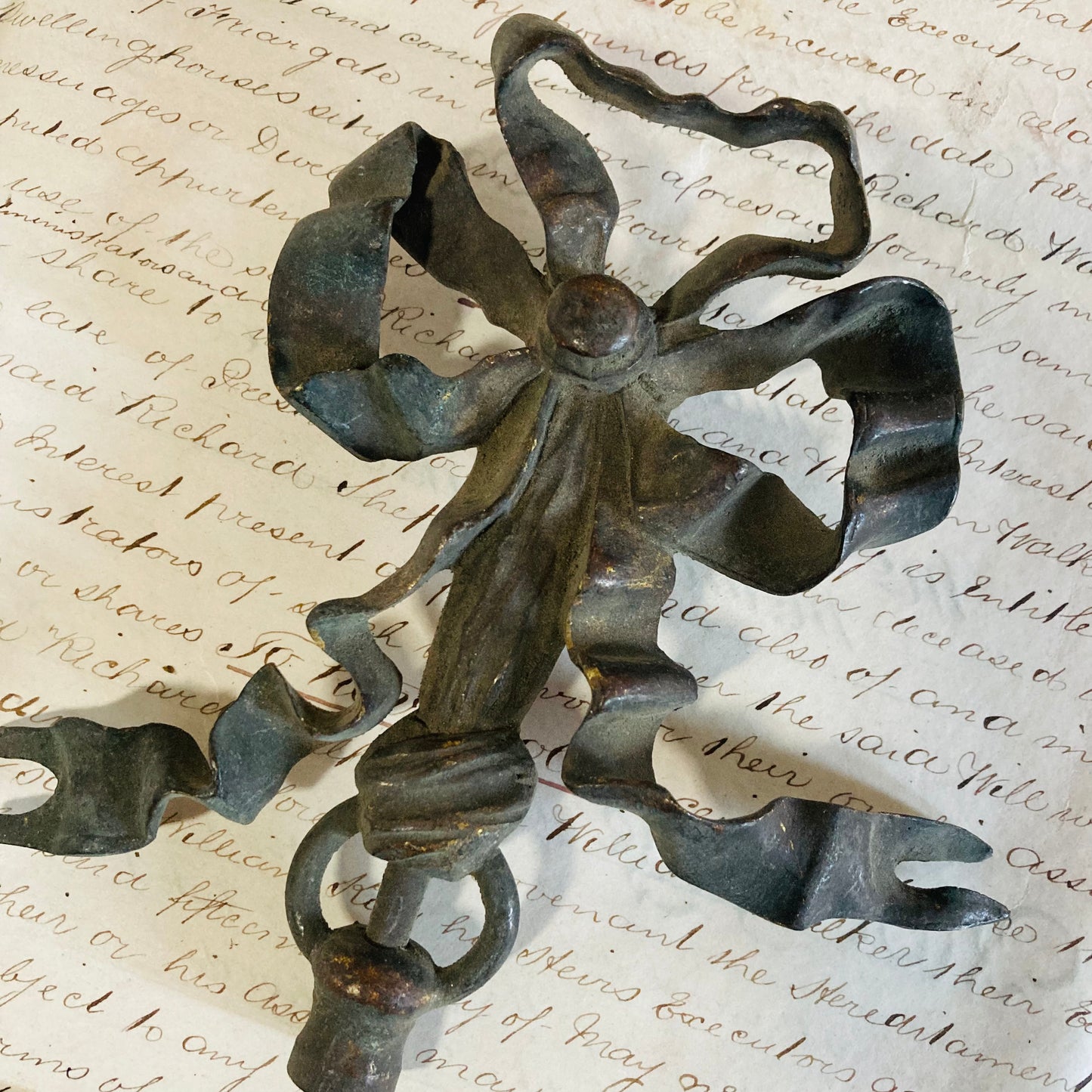 Art Nouveau Decorative Salvage Iron Bow Finial