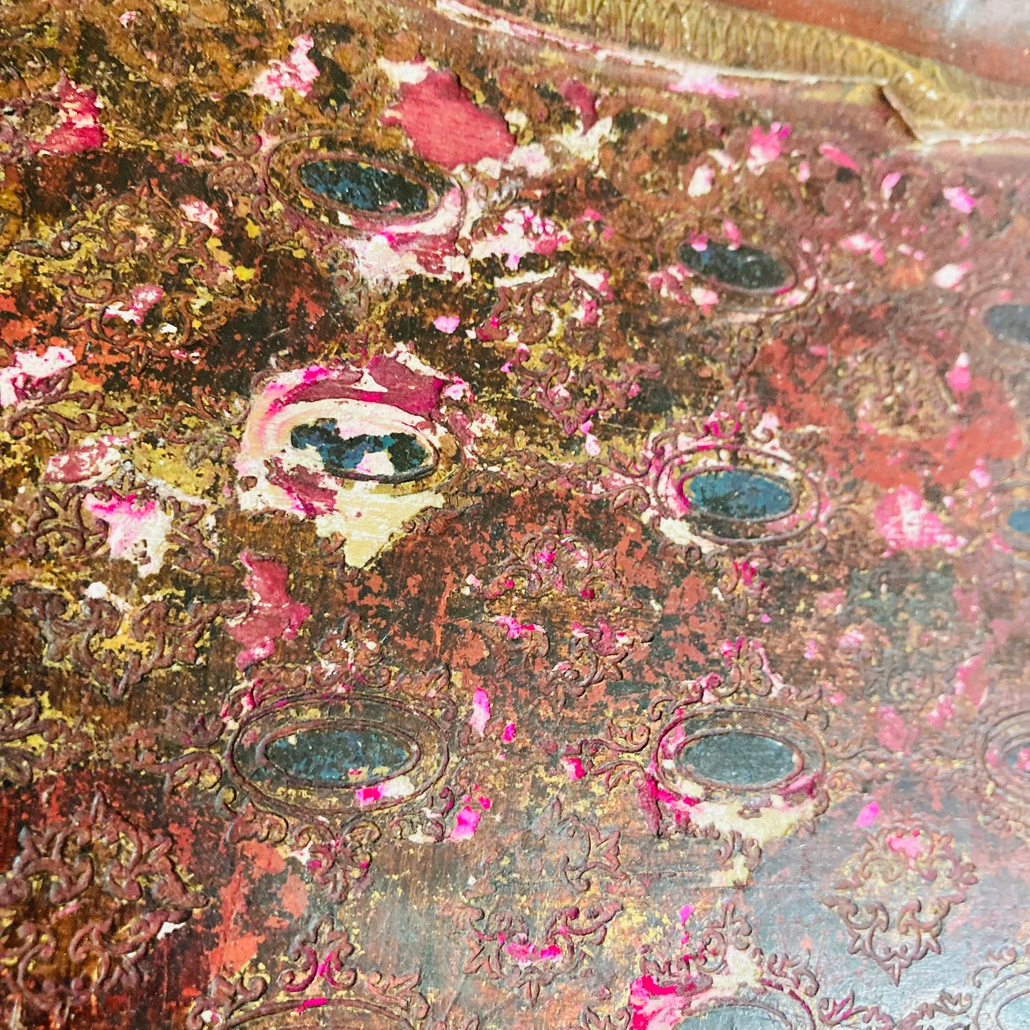 Distressed Antique Florentine Paper Mache Tray