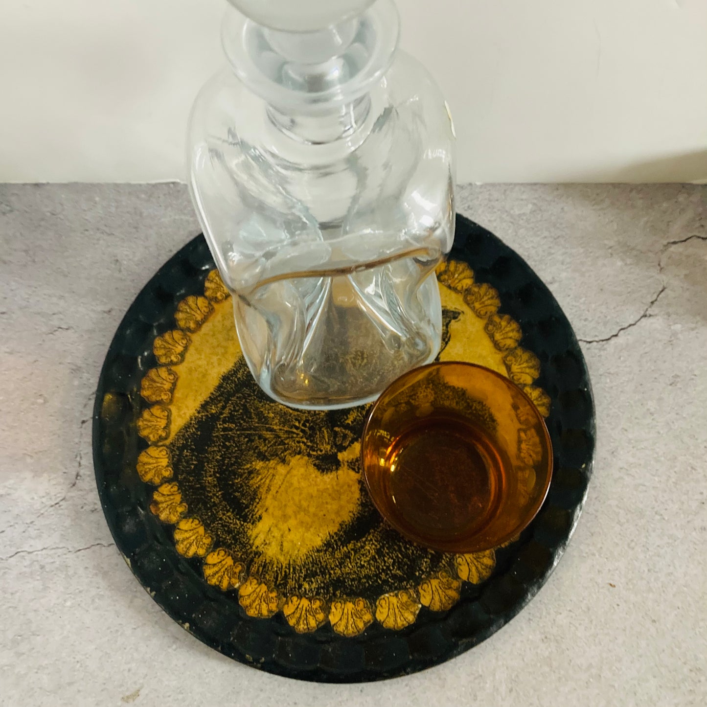 Antique Toleware Decoupage Tray Of A Cat