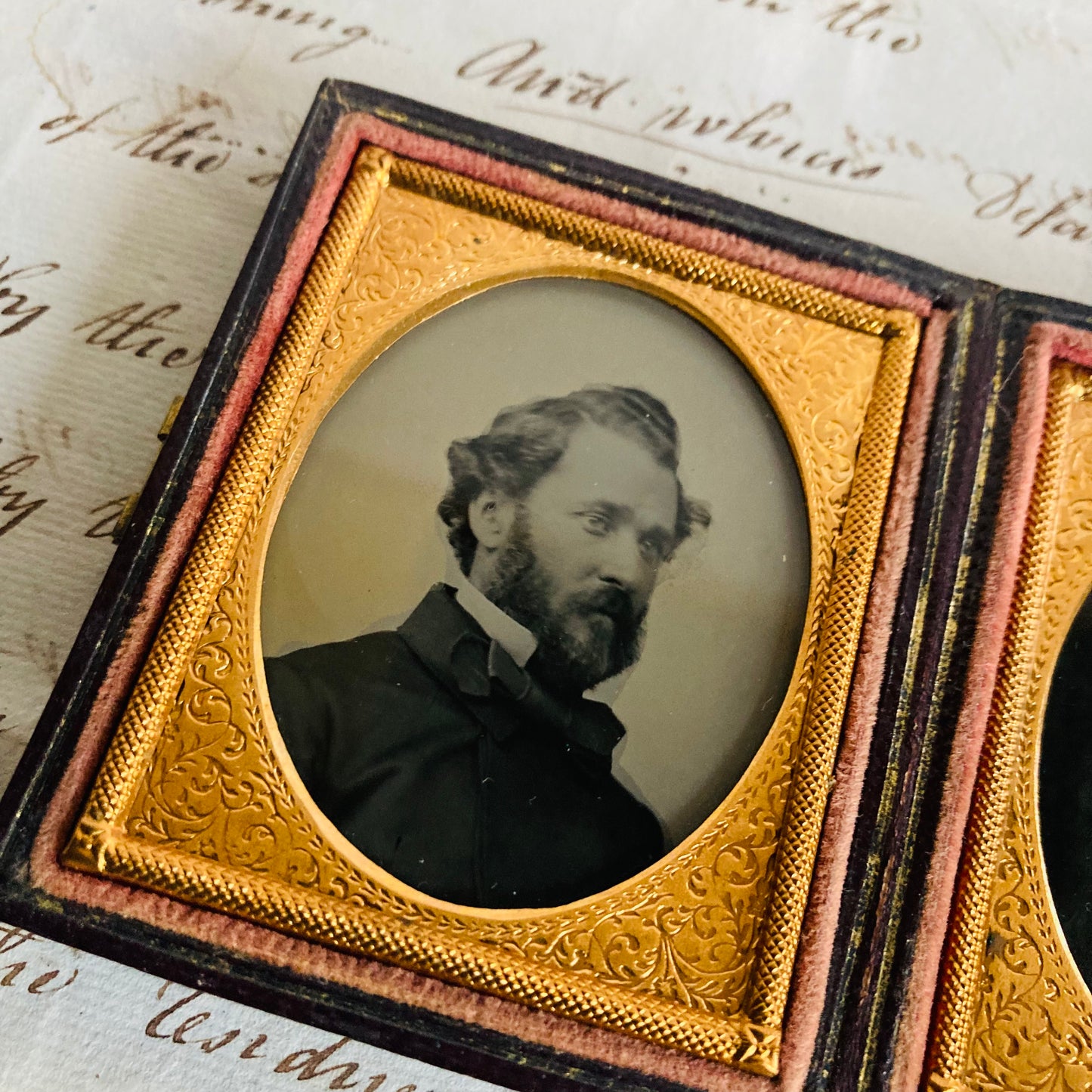 Ambrotype Daguerrotype & Tintypes Victorian Portraits