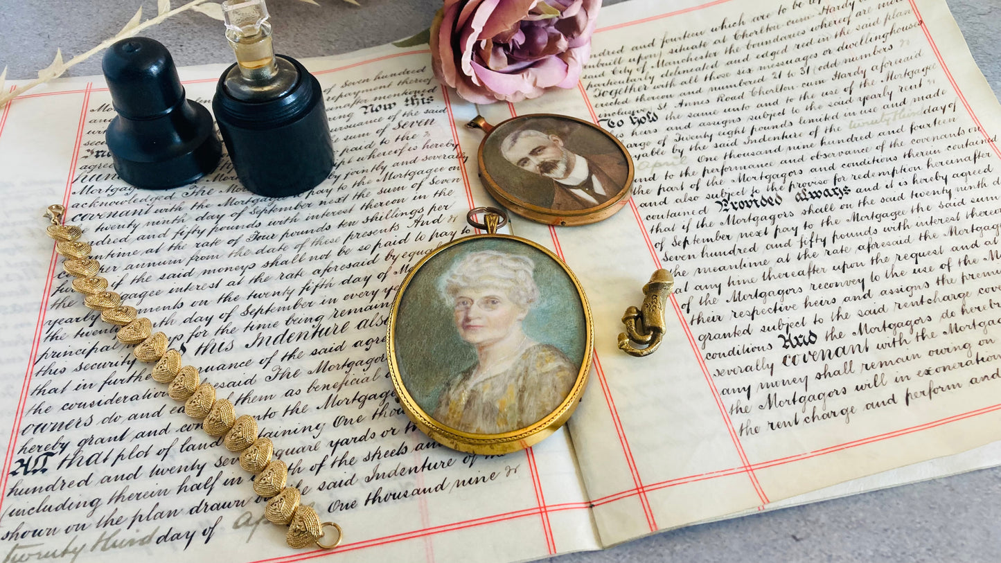Antique Miniature Frames Portraits