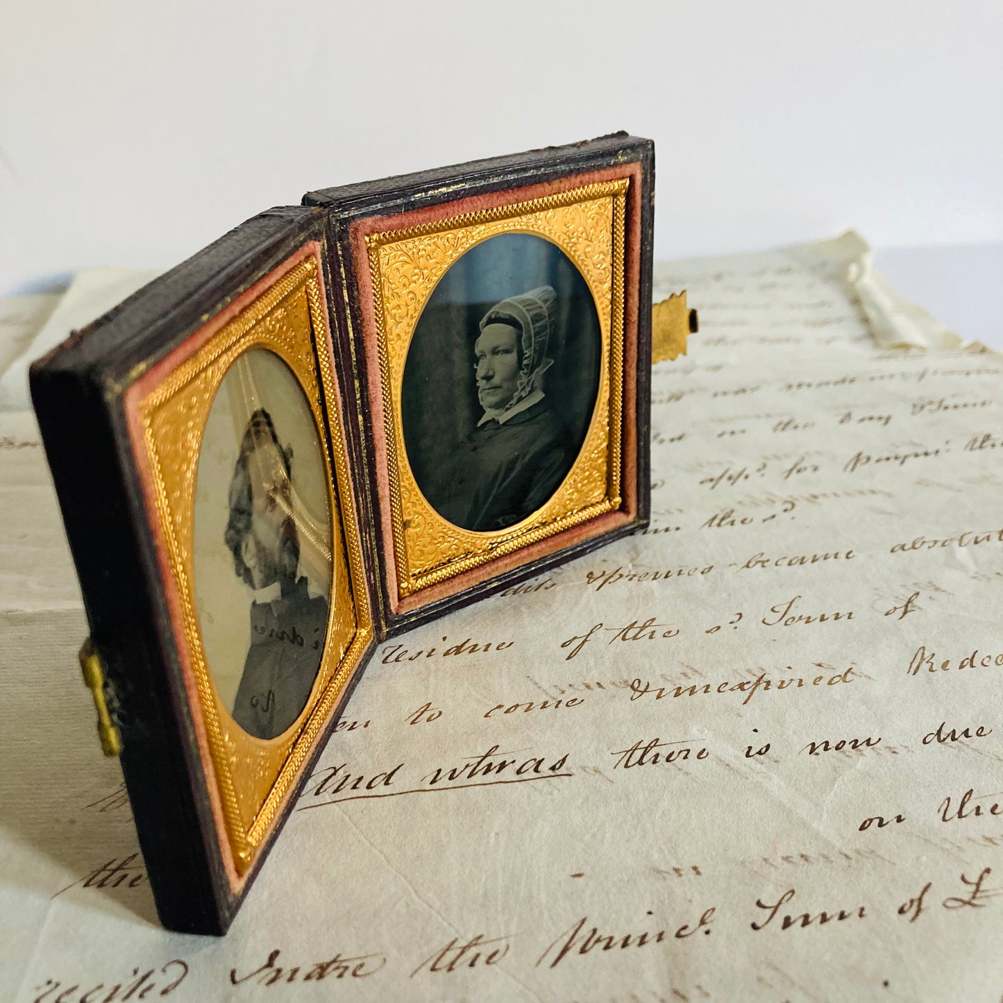 Ambrotype Daguerrotype & Tintypes Victorian Portraits