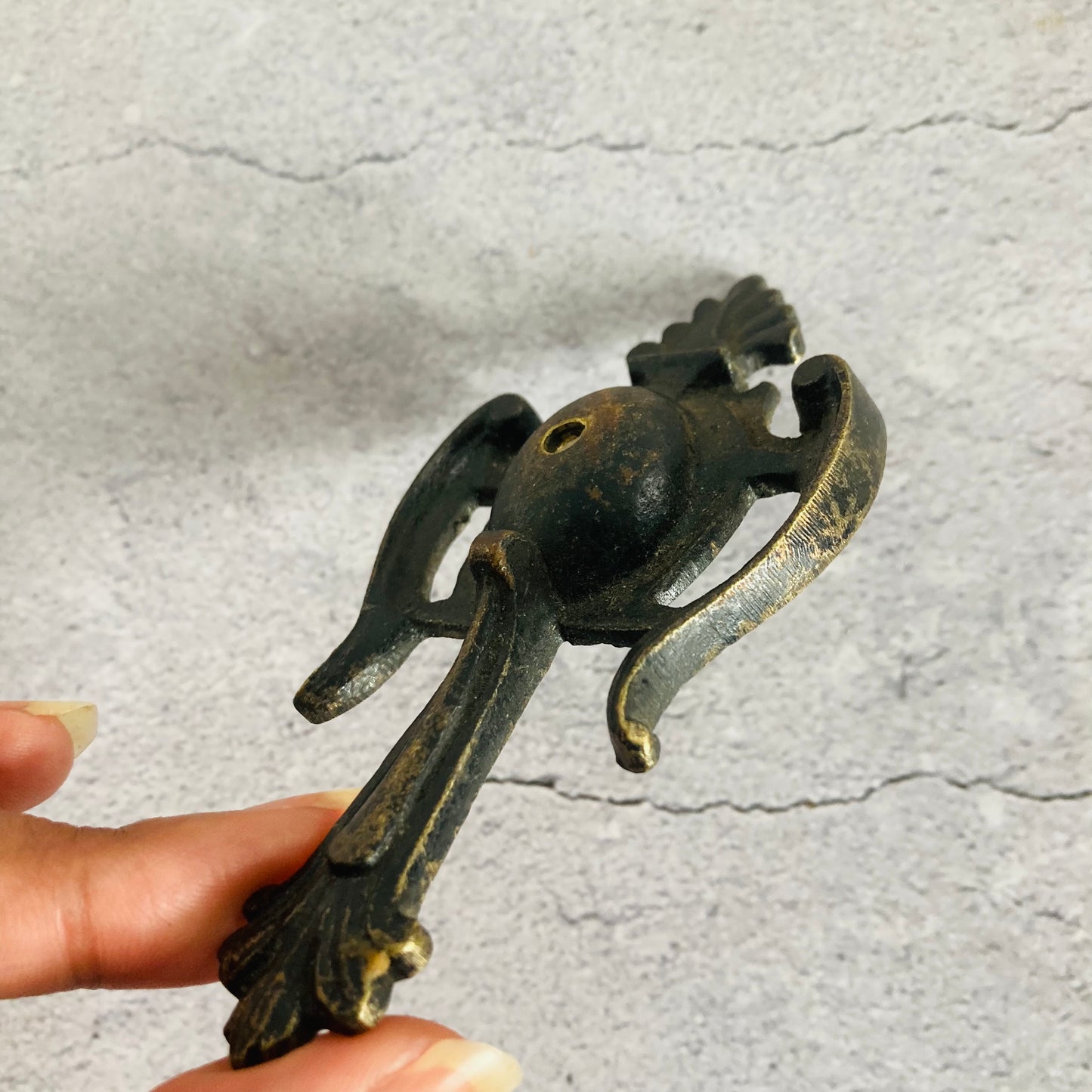 Antique Decorative Furniture Fittings/ Bronze Architectural Salvage