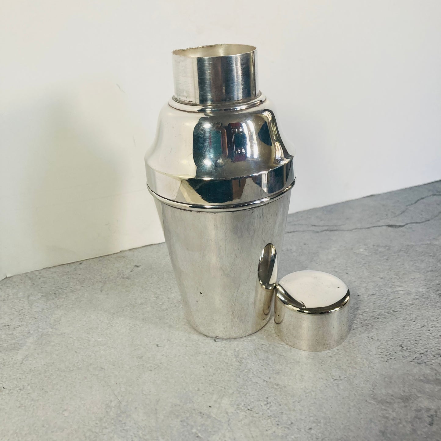 Silver Art Deco Cocktail Shaker 1/2 Pint William Suckling & Son