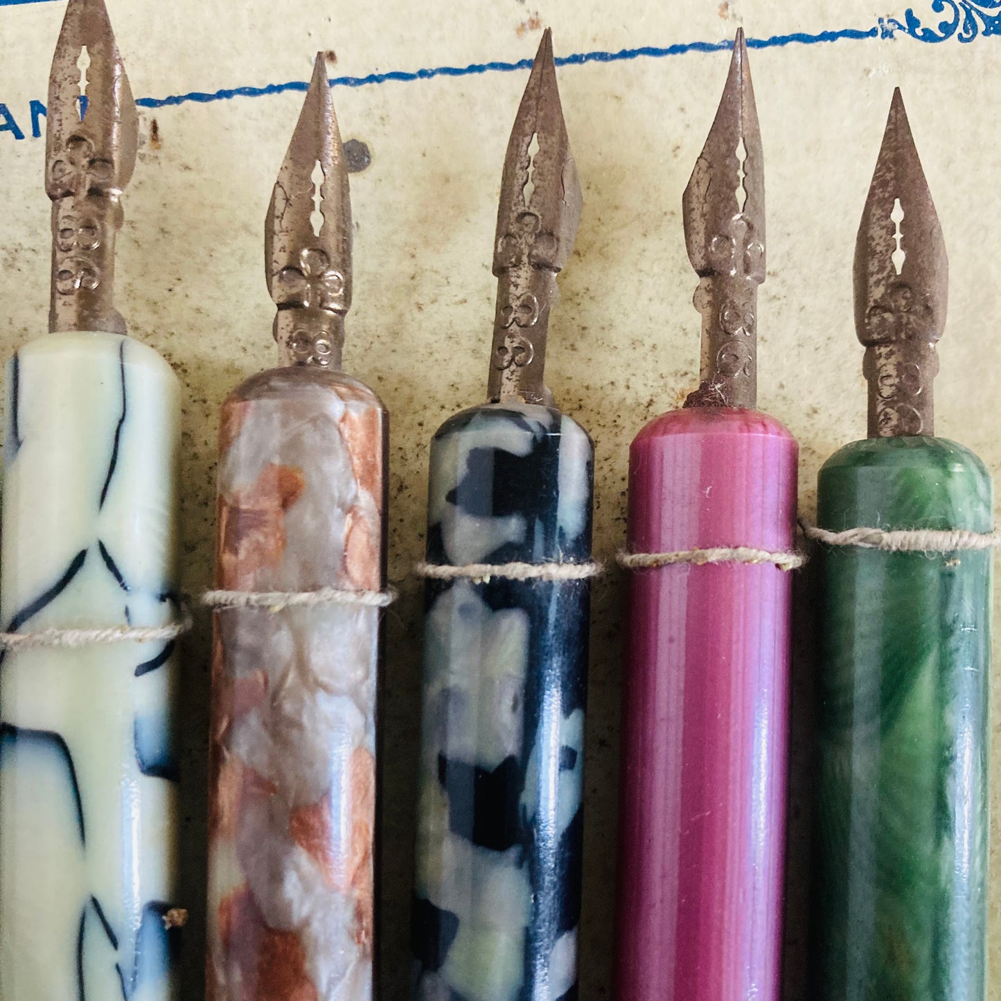 Vintage Dip Fountain Pen Display Card