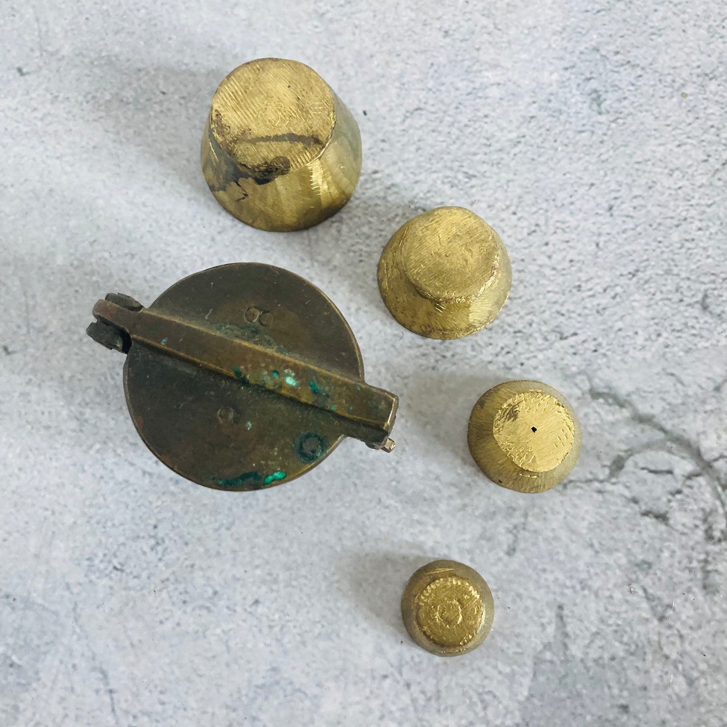 Antique Money Weights Pile de Charlemagne