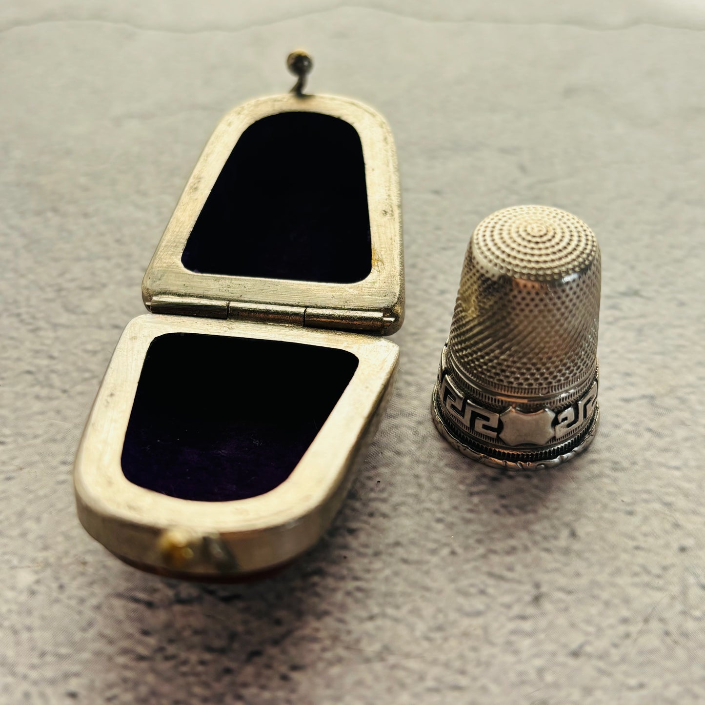 Sterling Silver Sewing Thimble In Leather Case