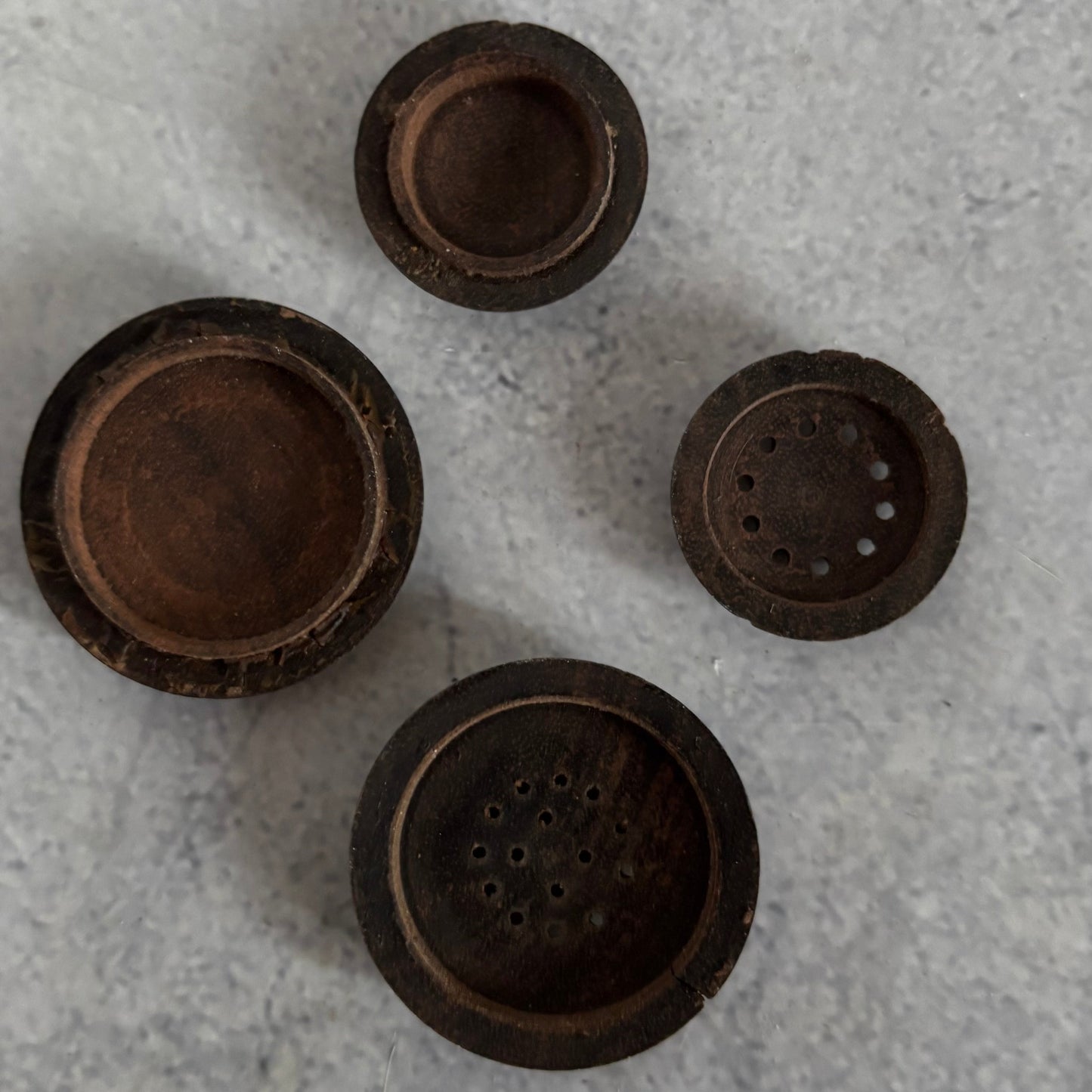 Antique Round Treen Vinaigrette Case | The Urban Vintage Affair