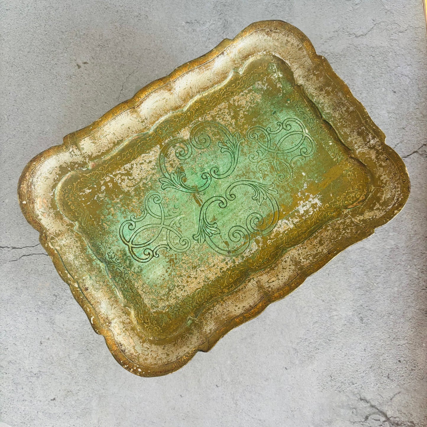 Antique Florentine Paper Mache Tray | The Urban Vintage Affair