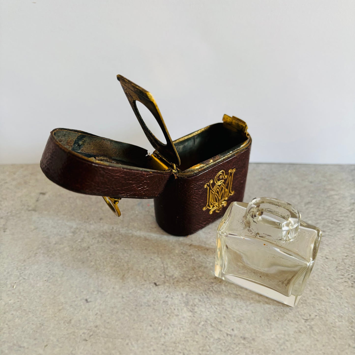 Antique Leather Bound Travel Inkwell