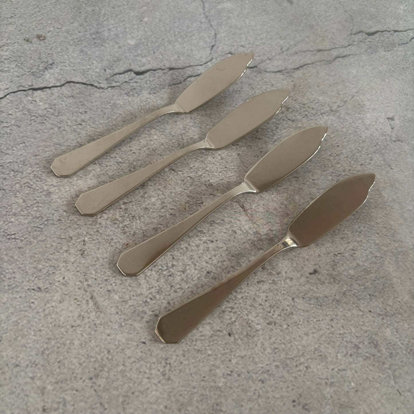 The Headhunter Claudette - Vintage Butter Knife