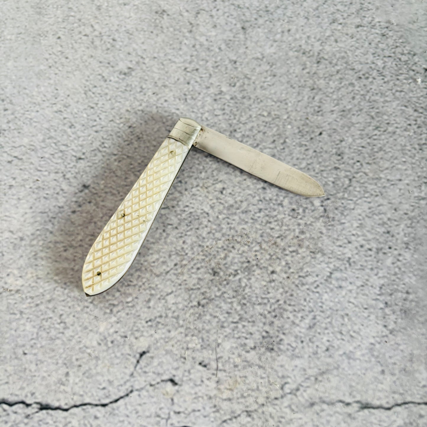 Antique Silver and Mother Of Pearl Folding Fruit Knife | Thomas Marple
