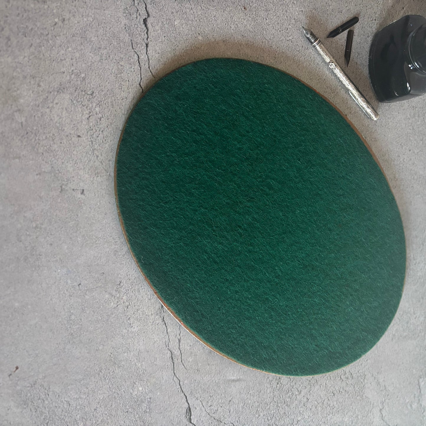 Antique Oval Sorcerers Mirror Mat | Gypsy Mirror Display Plateau