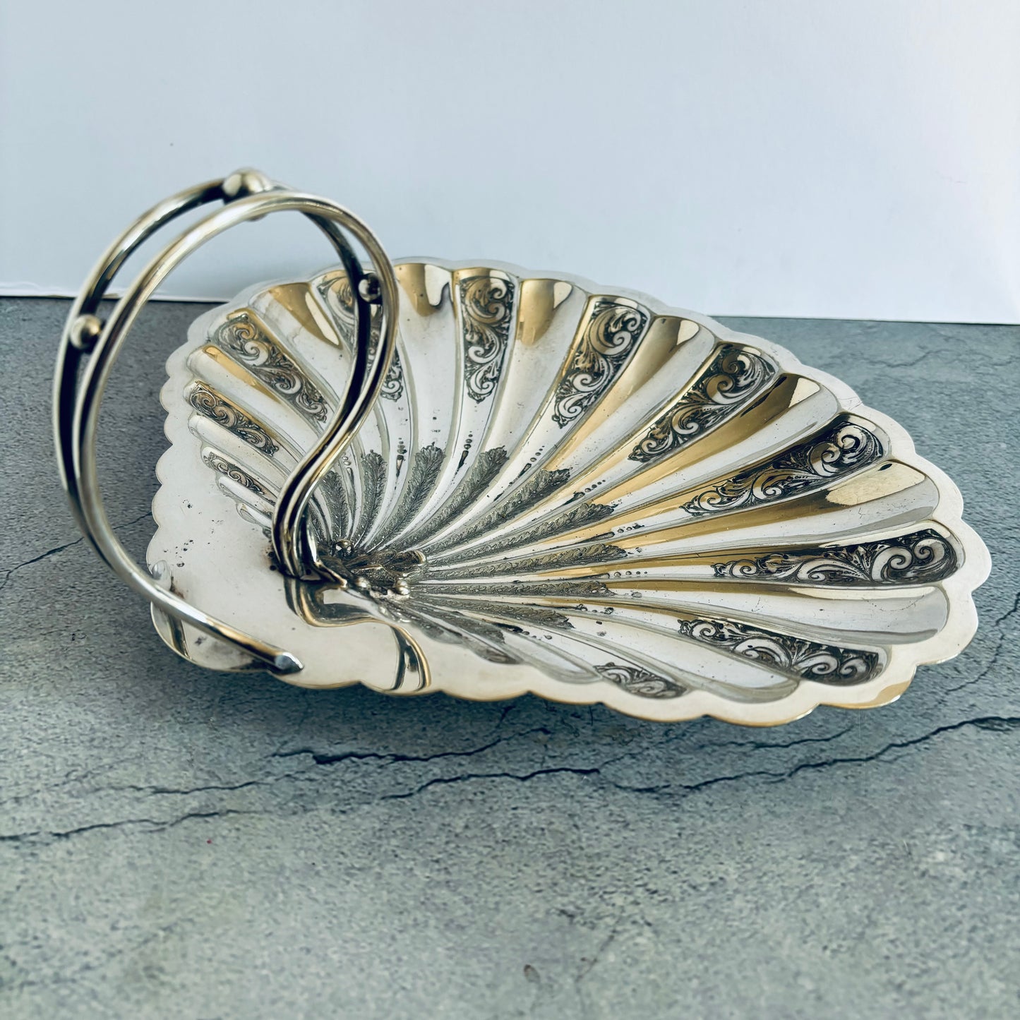 Antique Silver Shell Shape Serving Dish by Robert’s & Belk | Wedding Gift Idea