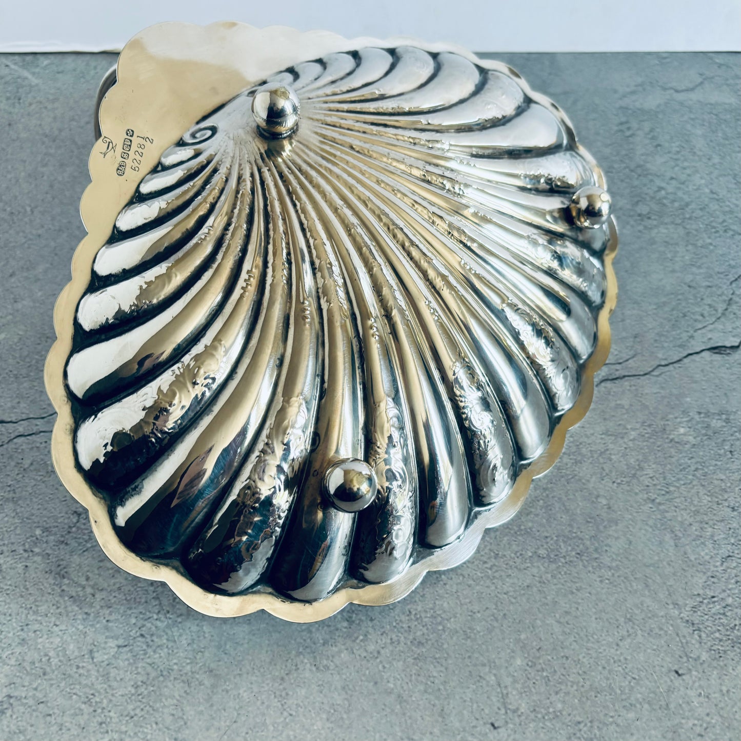 Antique Silver Shell Shape Serving Dish by Robert’s & Belk | Wedding Gift Idea
