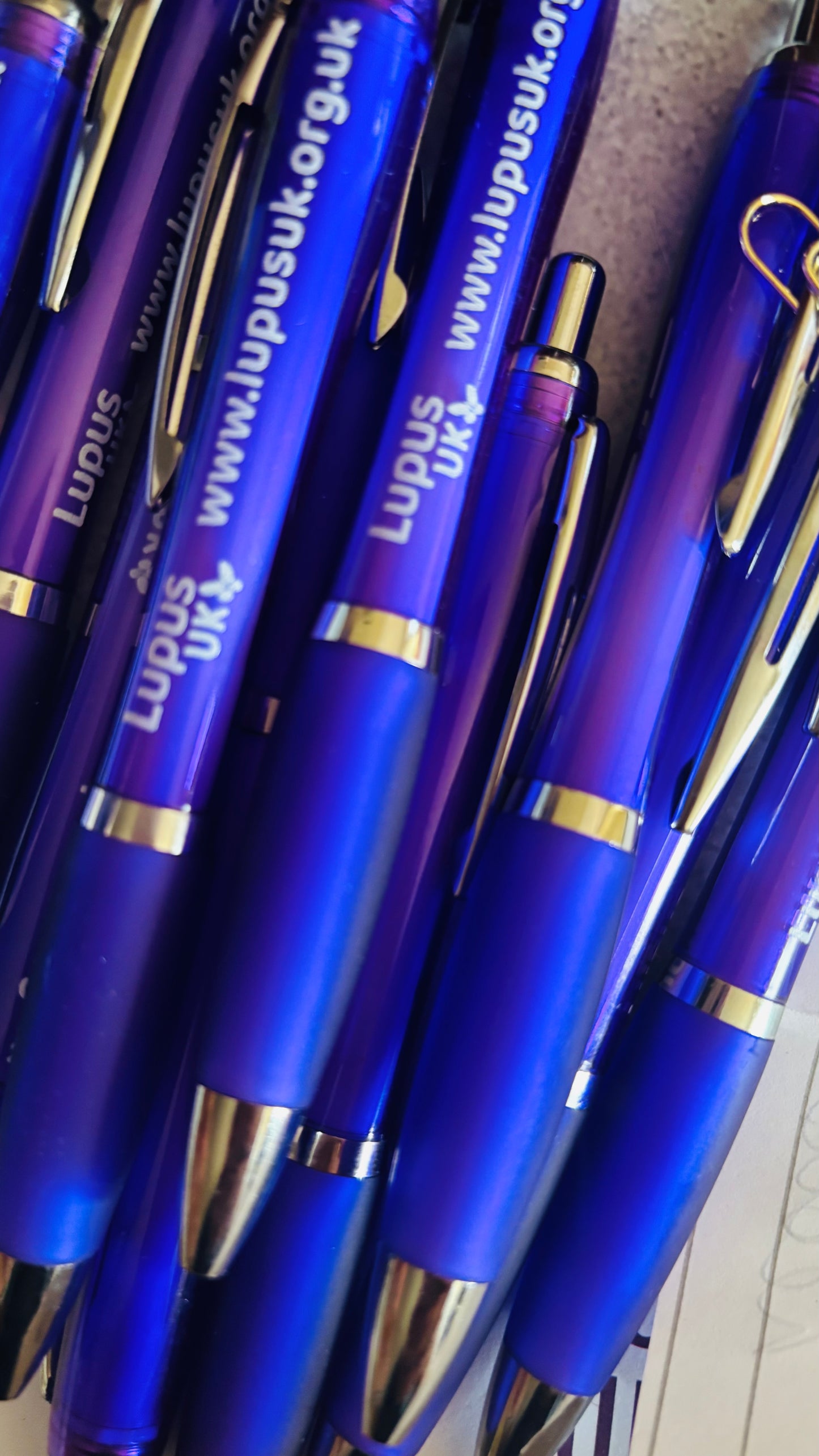 Lupus UK Purple Curvy Pen