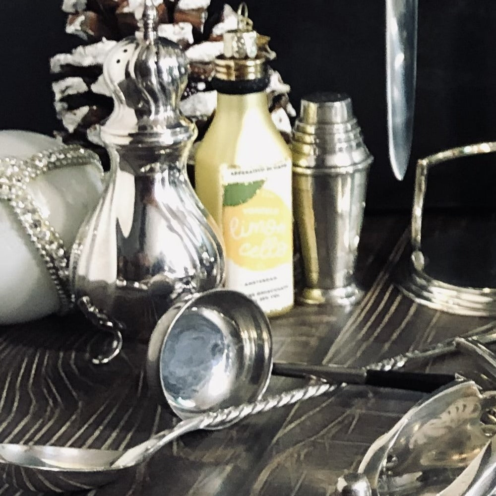 The Director Arthur - Art Deco Silver Pepper & Spice Shaker