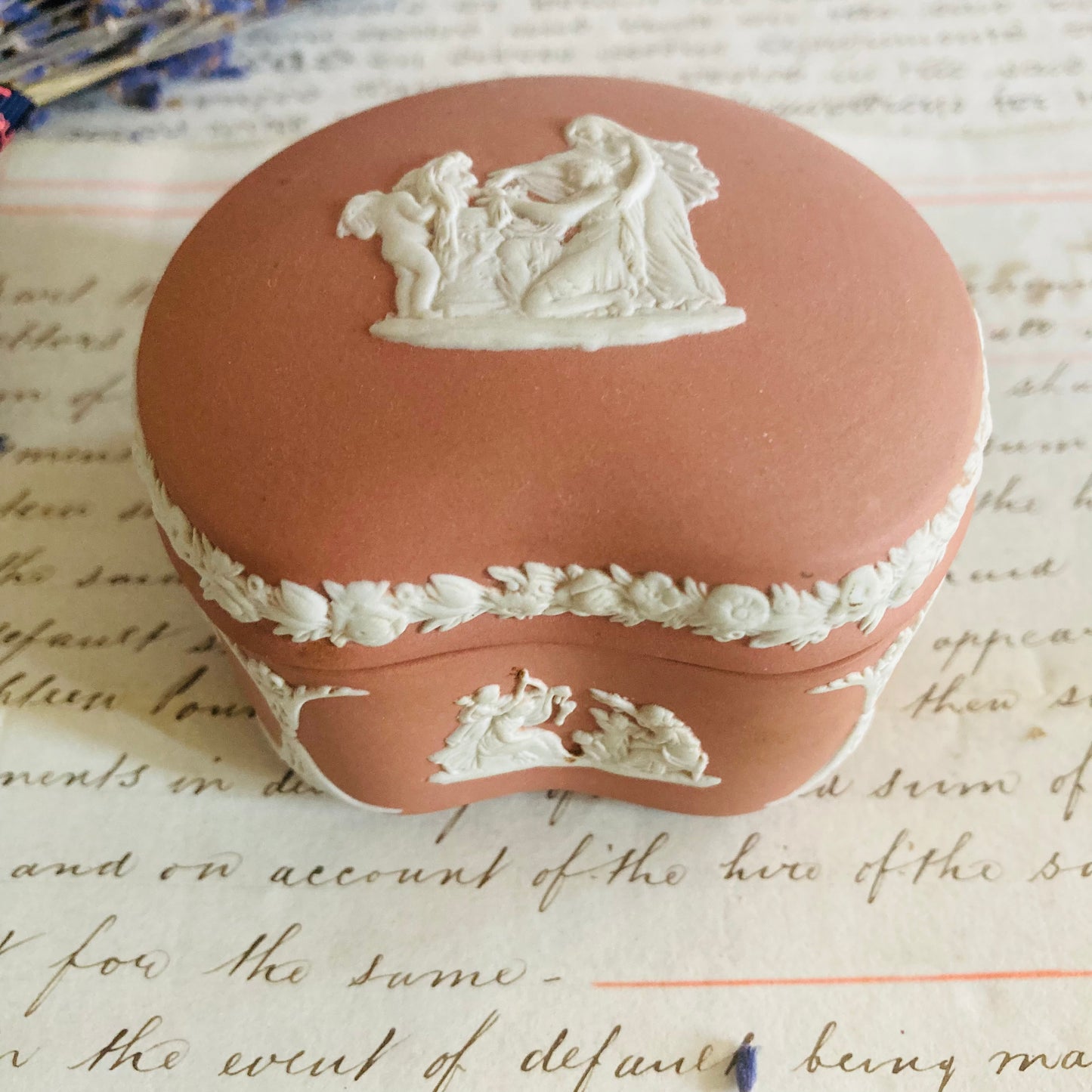 Vintage Trinket Pot Wedgwood Jasperware Cupid As Oracle
