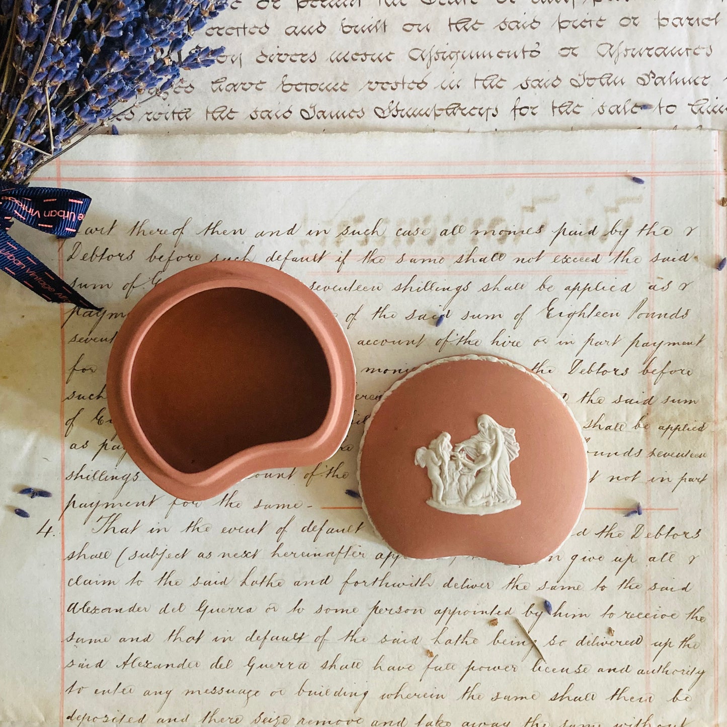 Vintage Trinket Pot Wedgwood Jasperware Cupid As Oracle