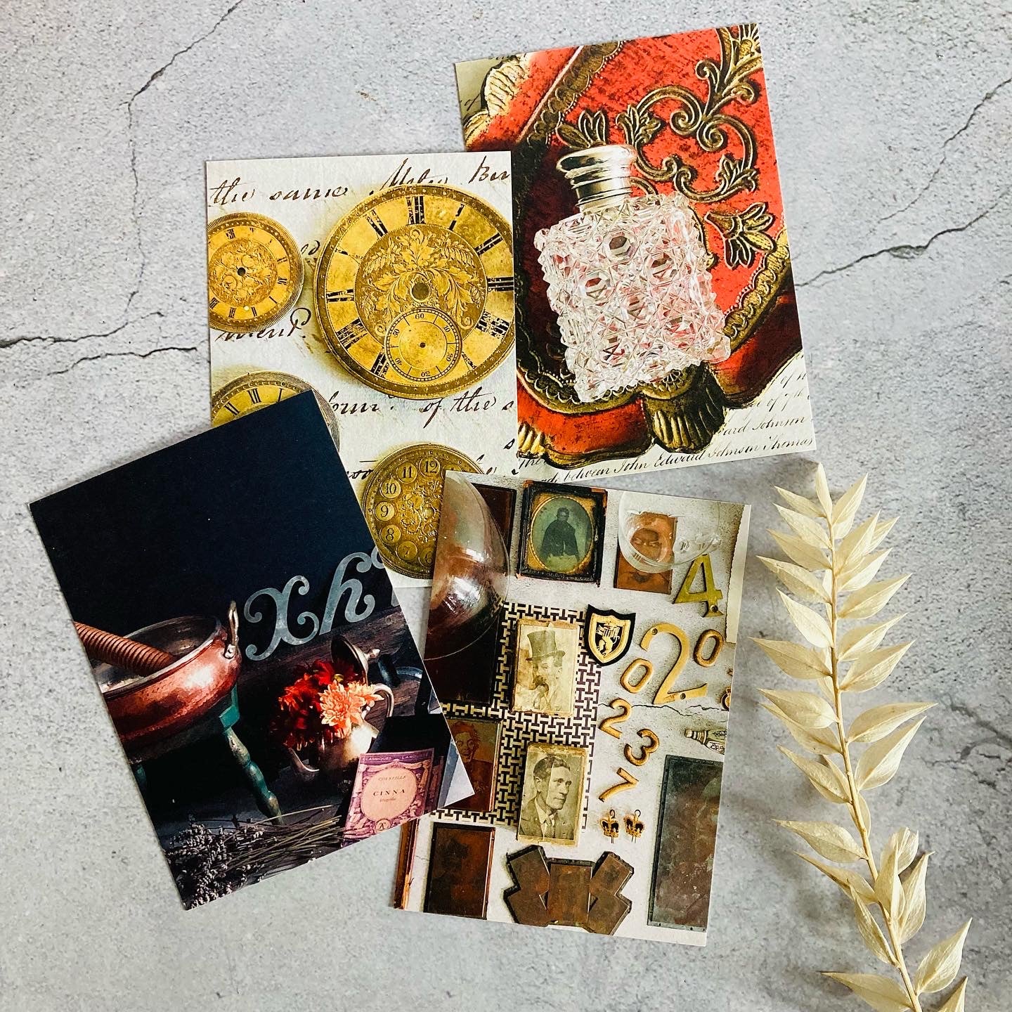 Pack of 4 Flatlay & Styling Postcards By The Urban Vintage Affair
