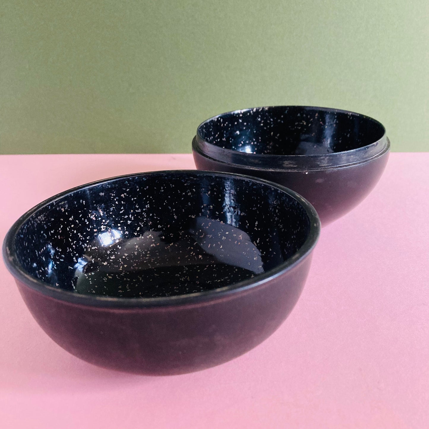Japanese Lacquer Chinoiserie Round Box