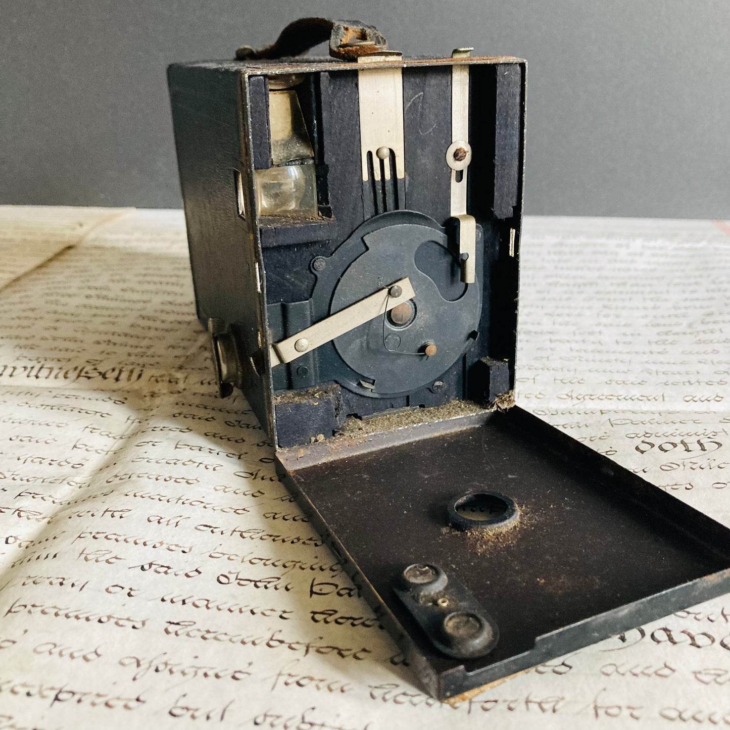 Vintage Kodak Box Camera / Box No.2 Brownie Model F
