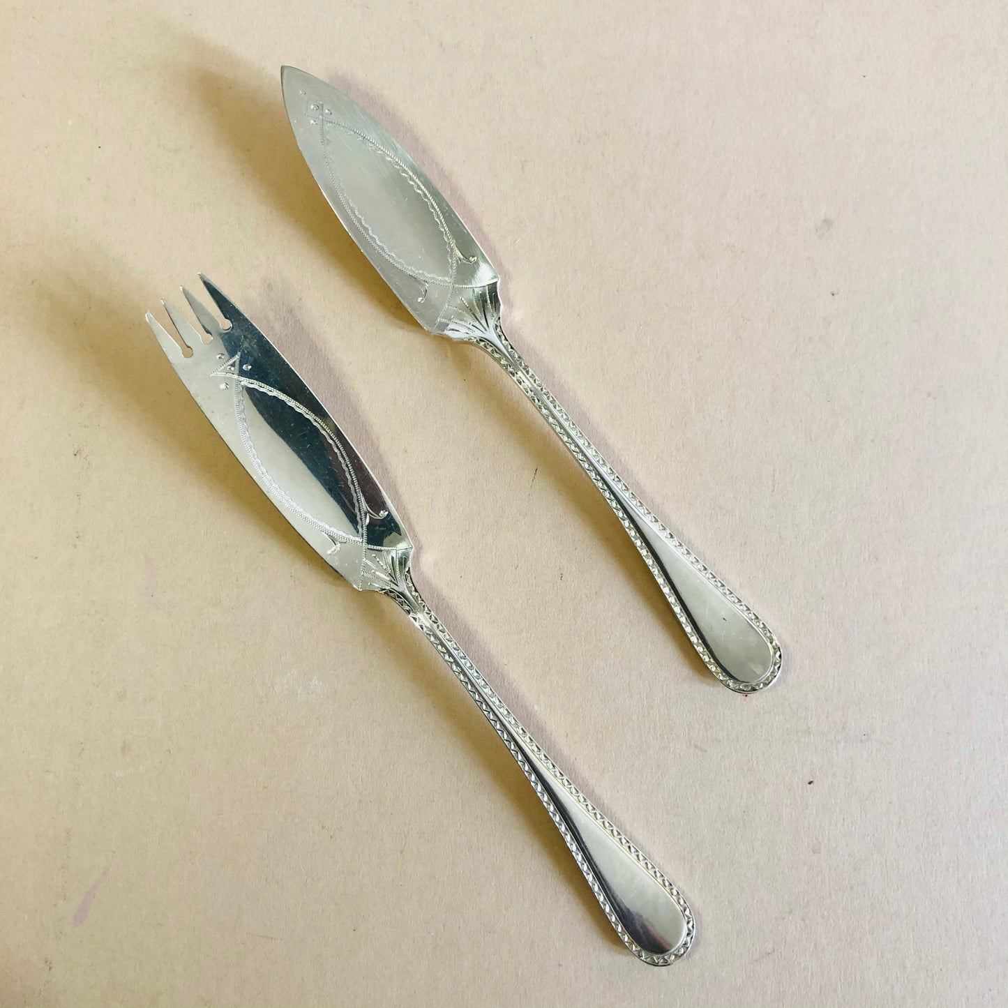 Antique Silver Fish / Shellfish Cutlery Set | Perfect Wedding Gift