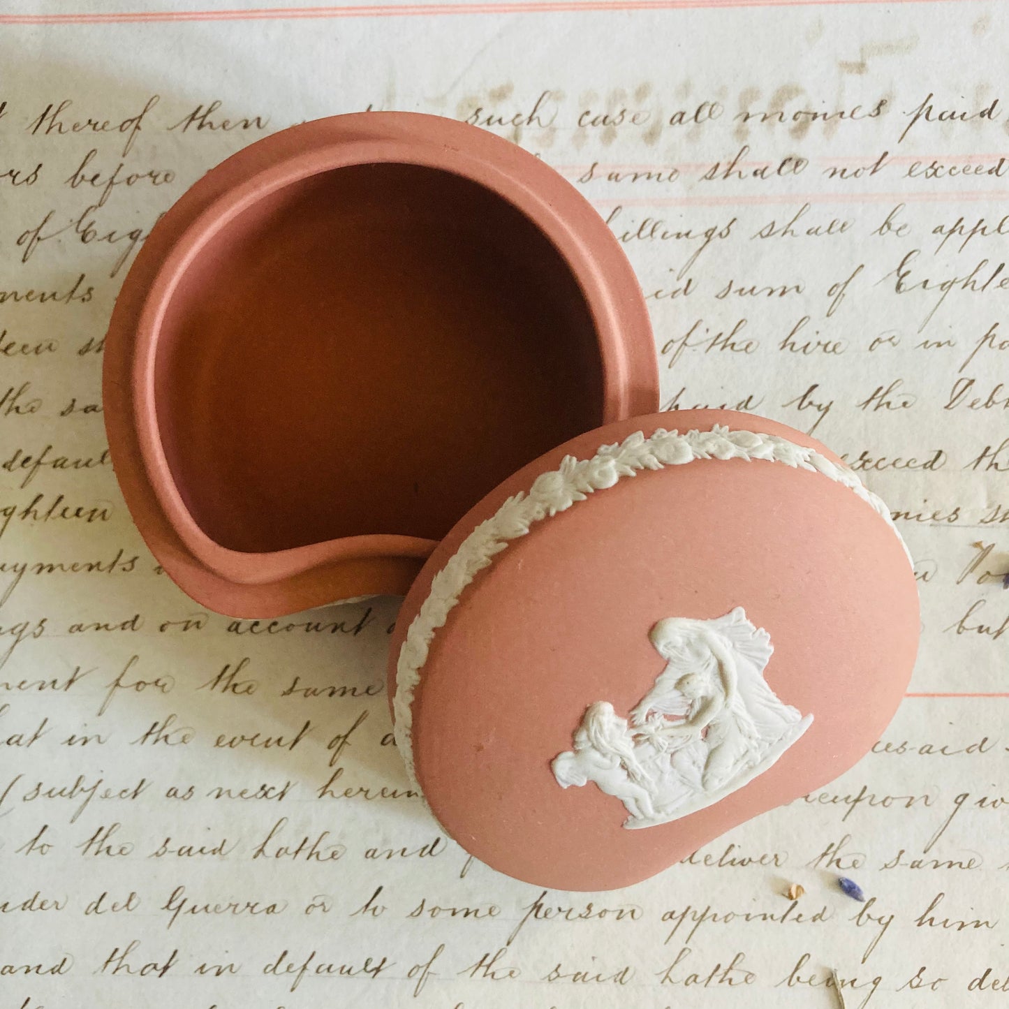 Vintage Trinket Pot Wedgwood Jasperware Cupid As Oracle