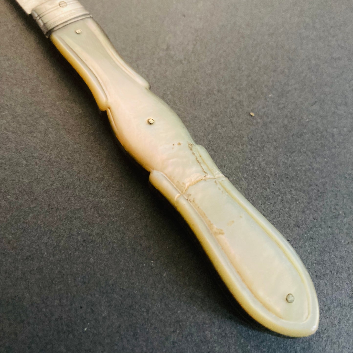 The Headhunter Kelly - Antique Silver Fold Fruit Knife 1851