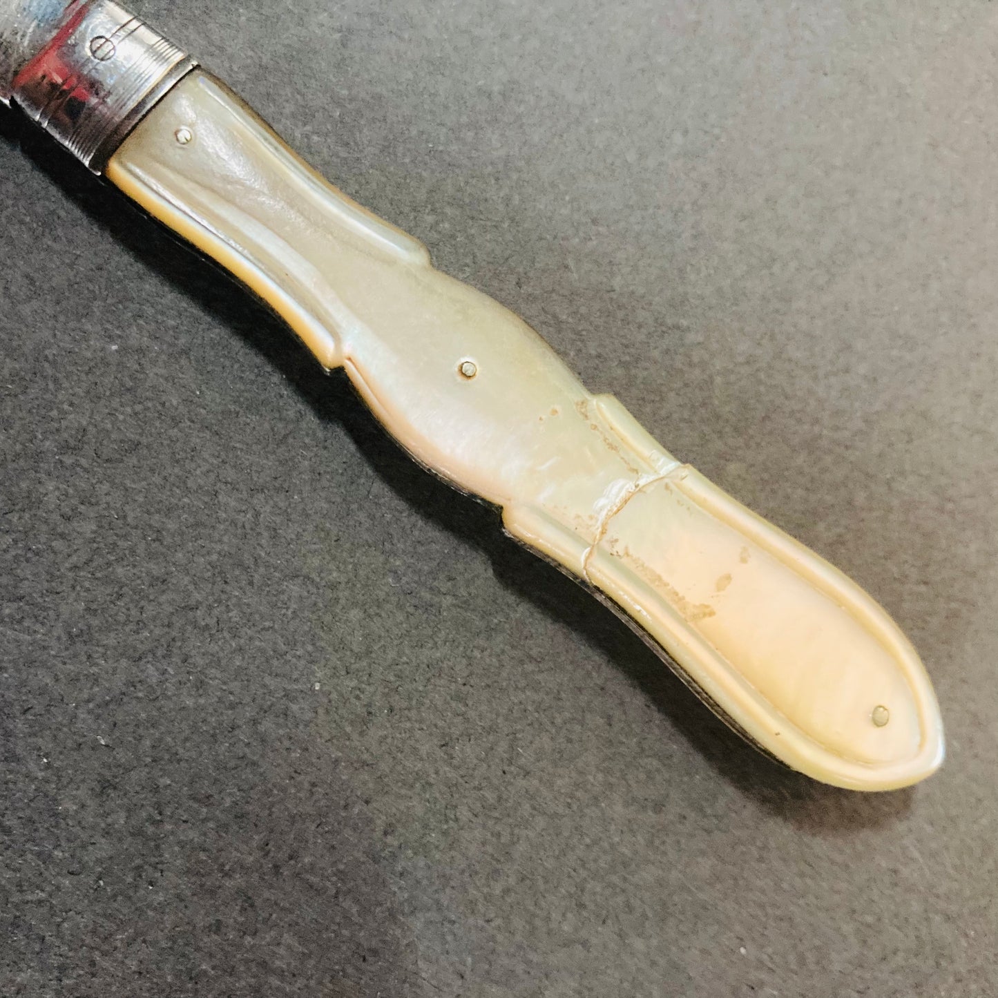 The Headhunter Kelly - Antique Silver Fold Fruit Knife 1851