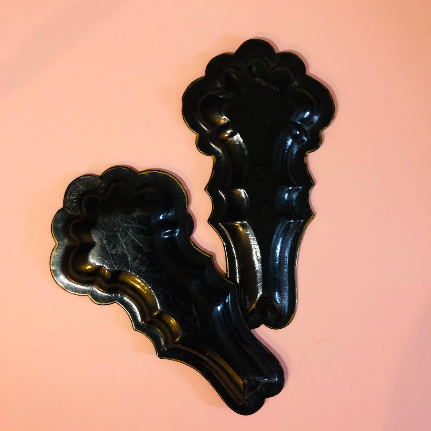 The Tattooist Frankie - English Regency Papier Mache Dish