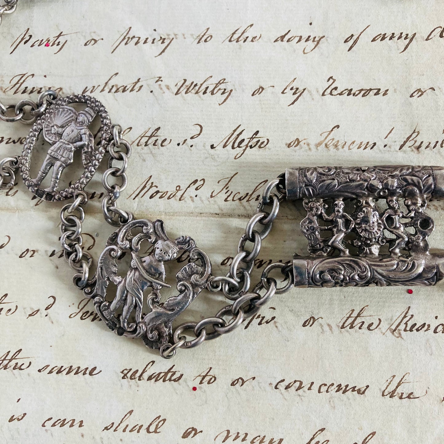 The Director Sharn - Victorian Silver Chain Belt