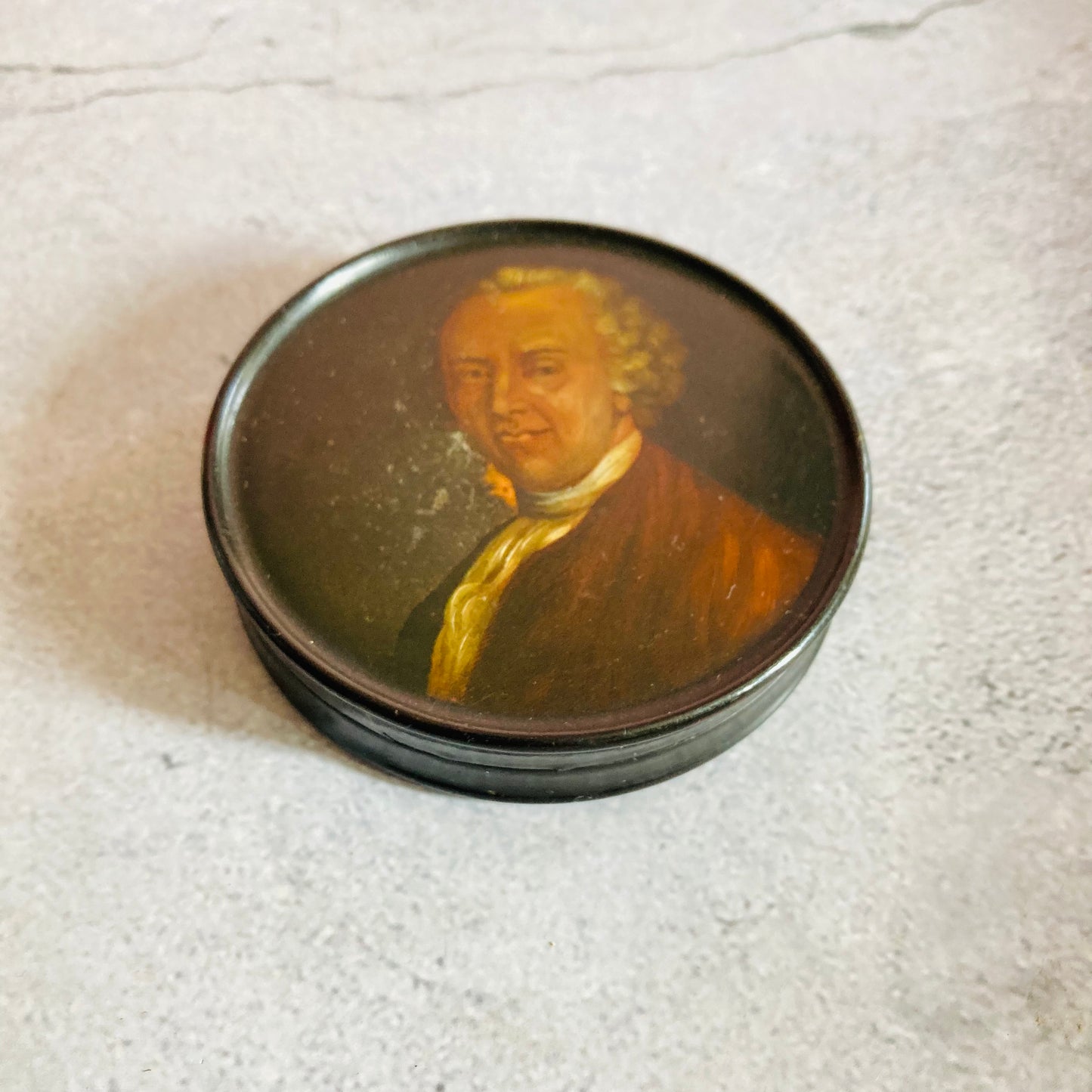 Antique Lacquer Paper Mache Snuff Box