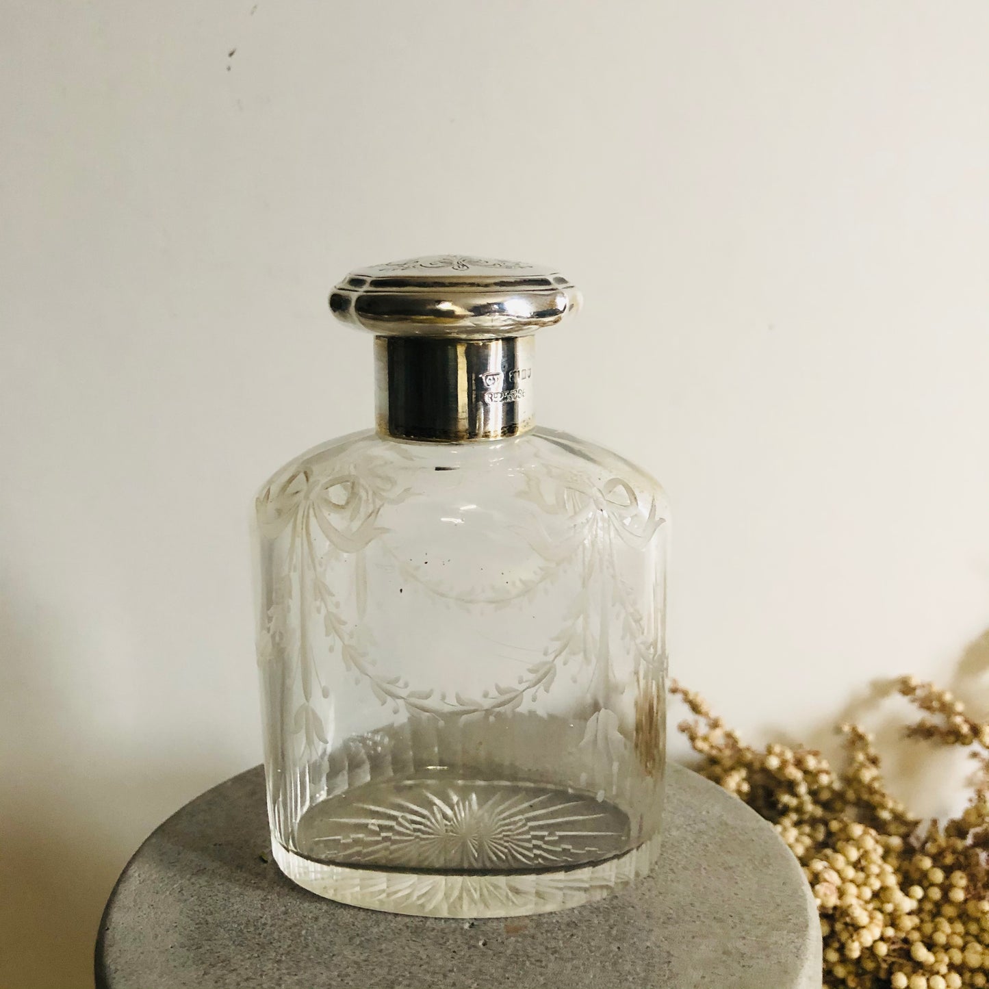 Antique Silver Topped Etched Glass Scent Bottle | 1911 London