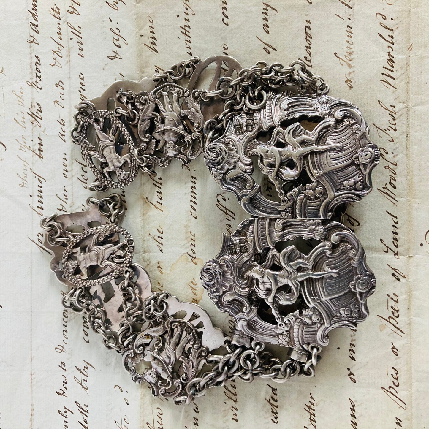 The Director Sharn - Victorian Silver Chain Belt