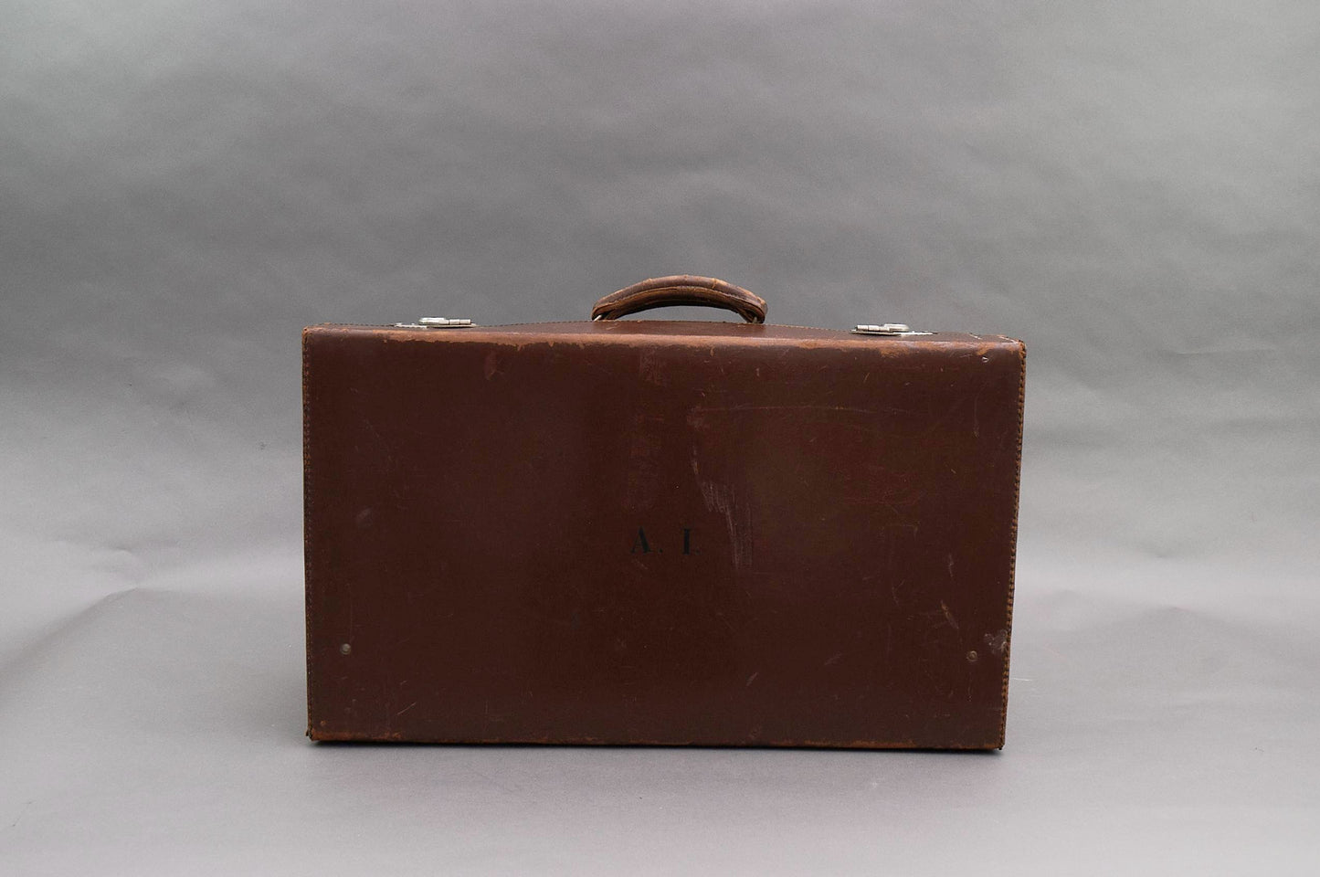 The Goth Kelly - Vintage Suitcase with Monogram A I