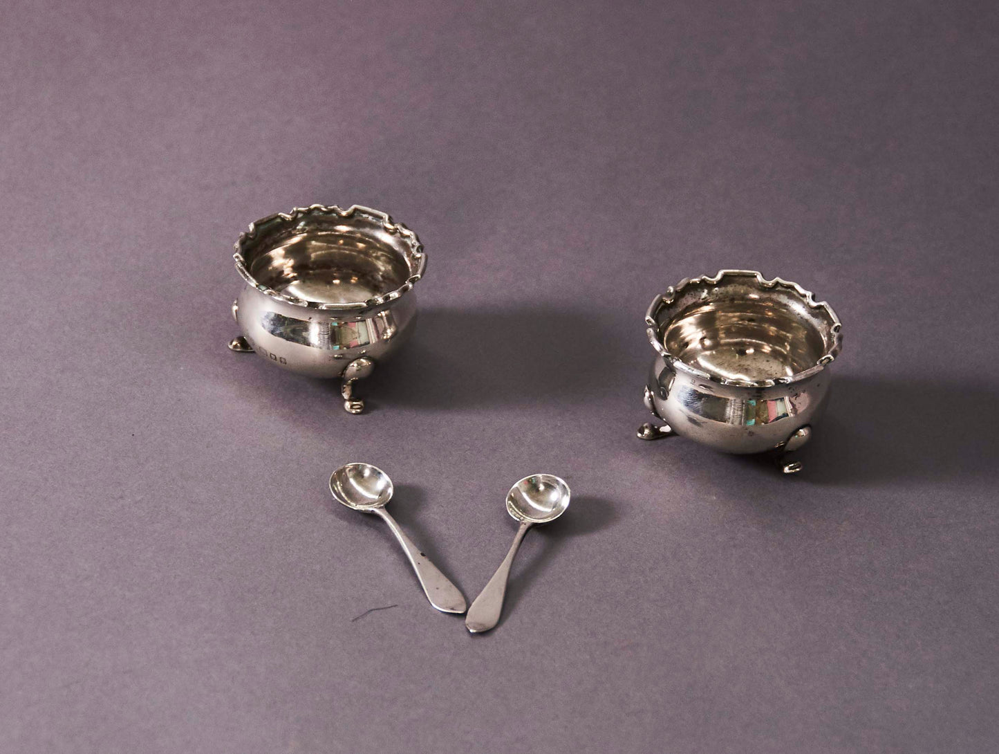 The Headhunter Morgan - Pair of Antique Tiny Salt Spoons