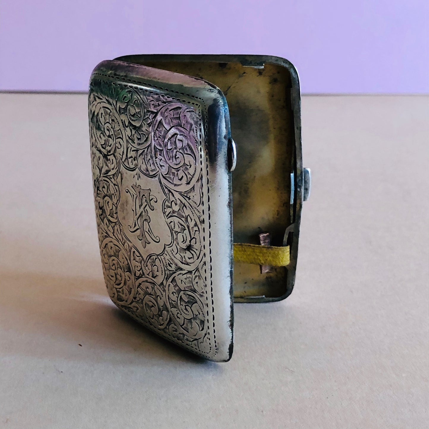 The Mixologist Jude - Antique Silver Card Case