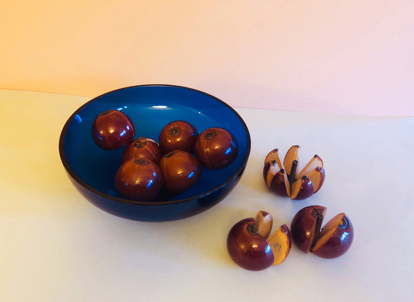 The Director Madison - Vintage Archimedes Apple Fraction Set