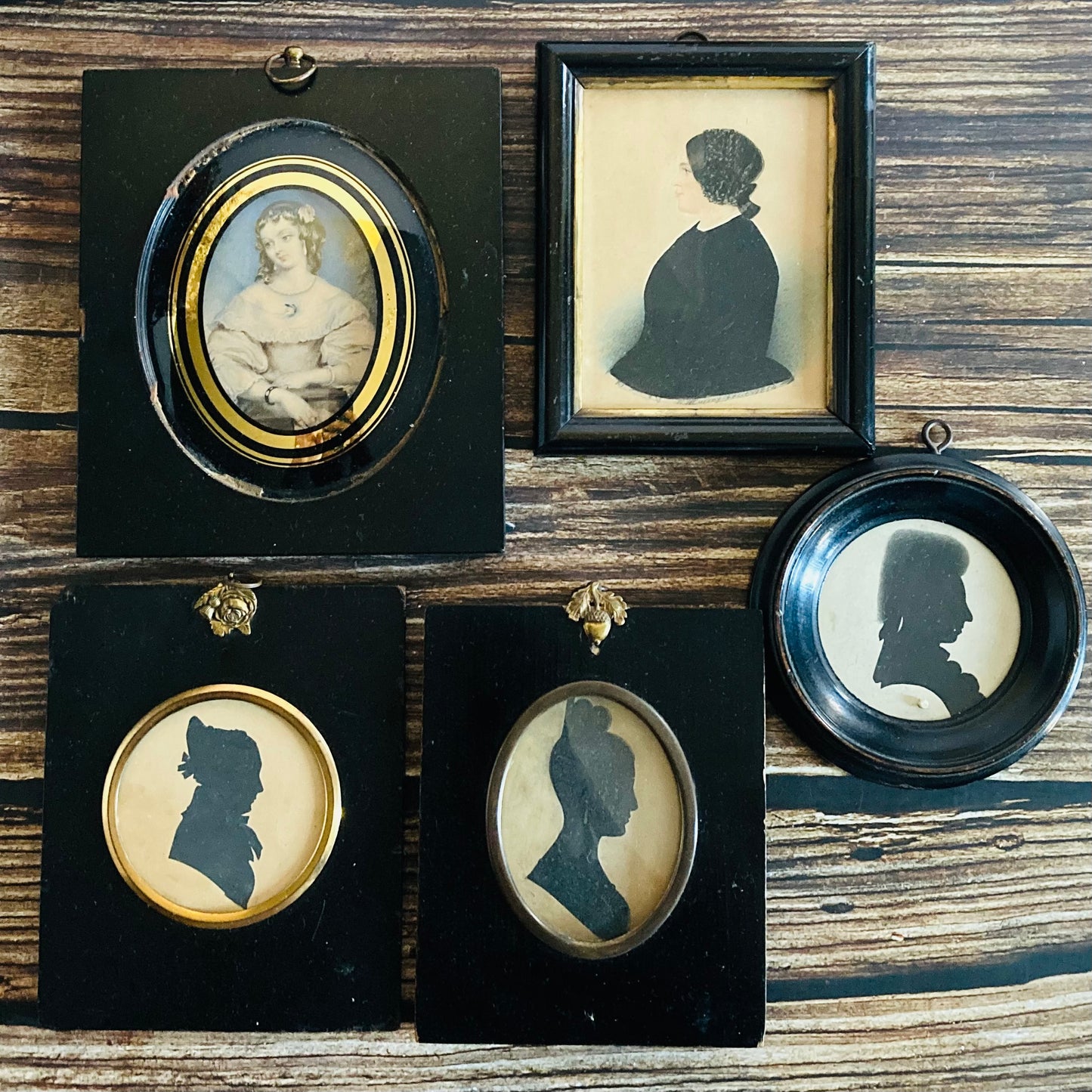 Antique Miniature Silhouette Portrait Lady Original Ebonised Round Frame