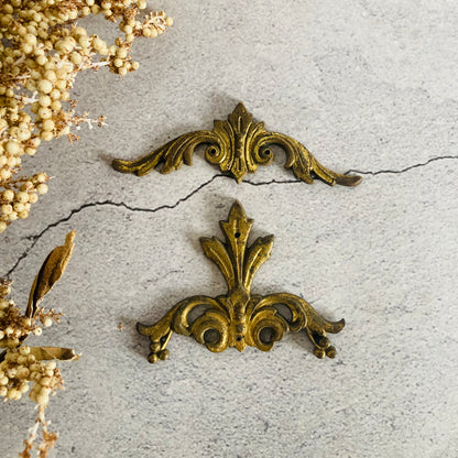 Antique Decorative Small Brass Plaque