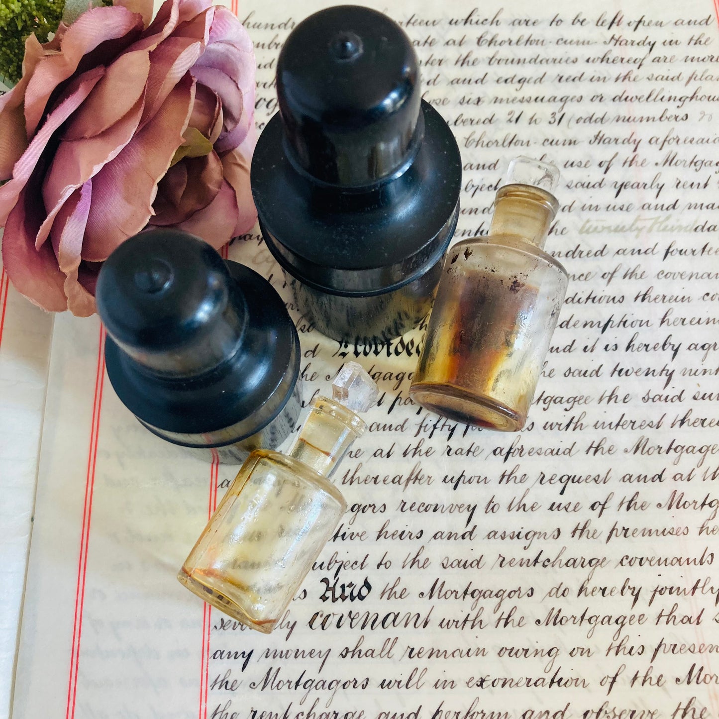 The Artist Carmel - Antique Travel Scent Bottle and Case